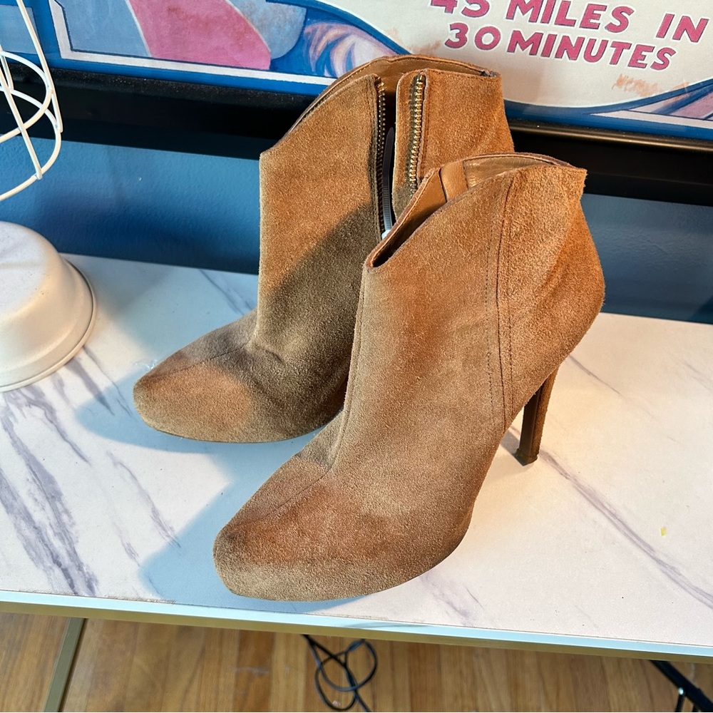 Gianni bini suede platform high heel booties